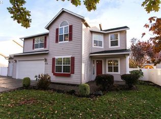 1214 Nichols Ln, Forest Grove, OR 97116