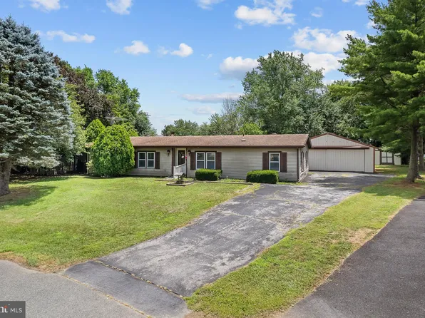 26 Hybridge Ave, Saint Georges, DE 19733