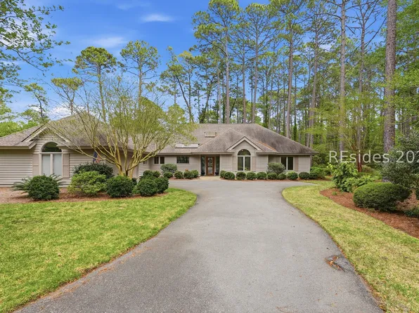 7 Fox Hunt Dr, Hilton Head Island, SC 29926