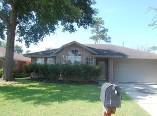 2242 Pine Cone Dr, Kingwood, TX 77339
