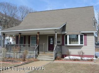 401 Avenue G, Matamoras, PA 18336