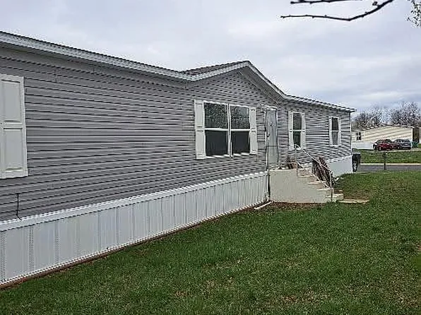 6215 Calloway Dr, Evansville, IN 47715
