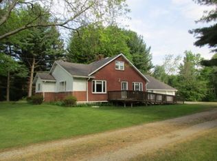3155 Applegate Rd, Applegate, MI 48401