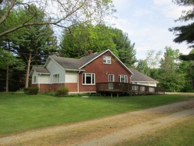 3155 Applegate Rd, Applegate, MI, 48401