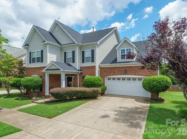 13522 McCoy Ridge Dr, Huntersville, NC 28078