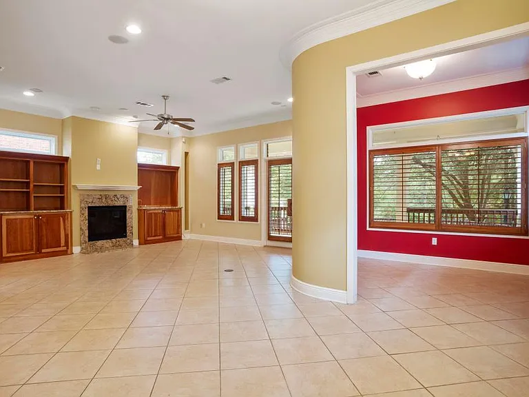 7516 Pinehurst Ct — Photo 13