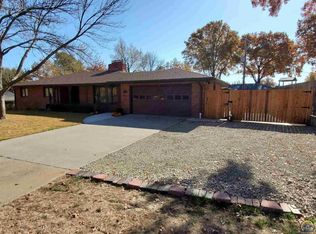 5025 SW 22nd Park, Topeka, KS 66614