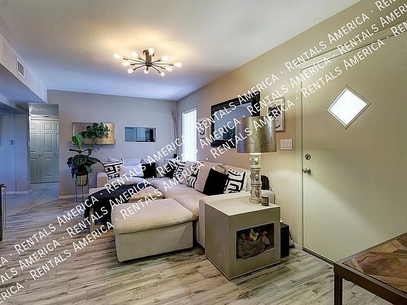 3rd image of 7301 E Rancho Vista Dr APT 5