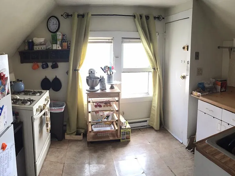 102 Lancaster Rd #3 — Photo 8