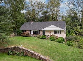 870 Orchard Ln, Harleysville, PA 19438