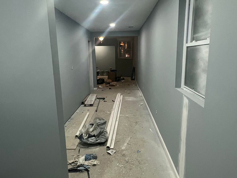 1st image of 2407 W Jefferson St