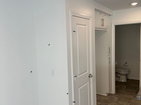 4th image of 7512 Fig Grove Ln #100