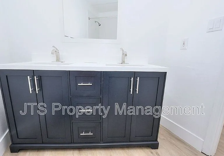 10524 Croetto Way #3 — Photo 39
