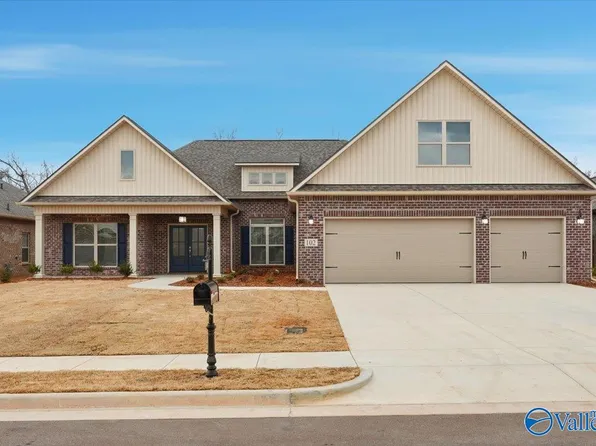 102 Park Trail Dr, Madison, AL 35756