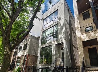 1216 W Hubbard St #3, Chicago, IL 60642