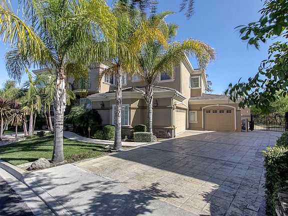 2nd image of 7269 Glenview Dr