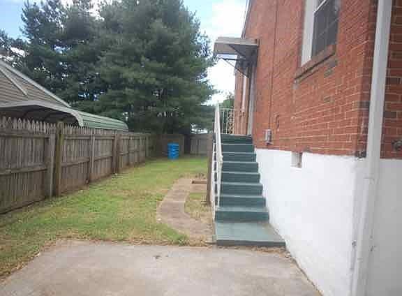 4th image of 2716 Fairfield Dr NE