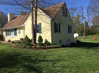 3955 Royster Rd, Lexington, KY 40516