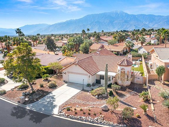 2nd image of 64673 Pinehurst Cir