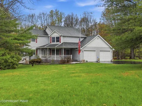 127 Georganna Dr, East Stroudsburg, PA 18302