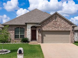 8412 Alison Ave, College Station, TX 77845