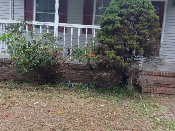 298 E Whitehall Rd, Cookeville, TN 38501