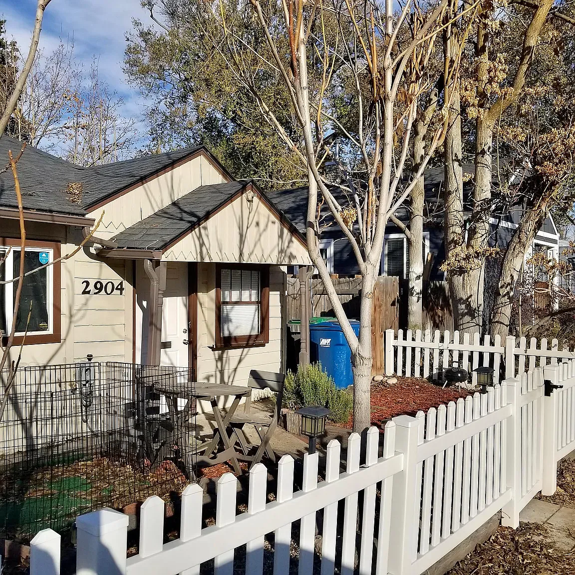 Building Photo - 2904 W Rose Hill St #1