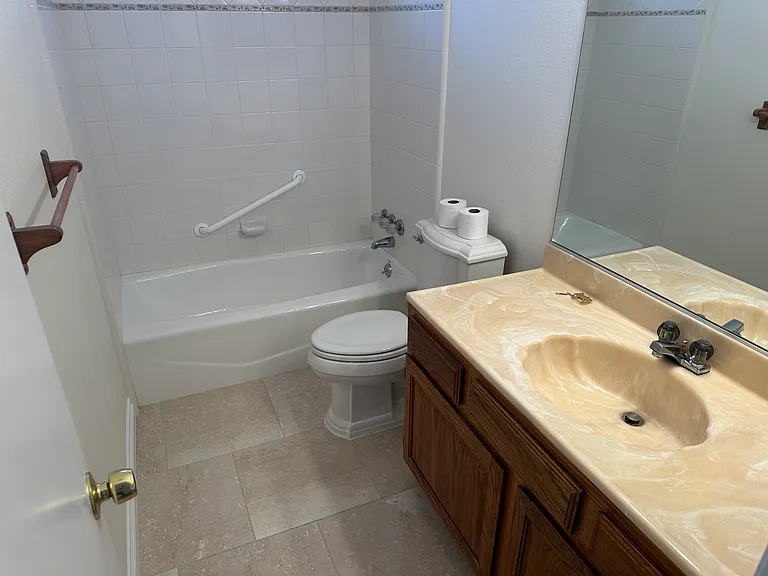740 Highland St — Photo 14