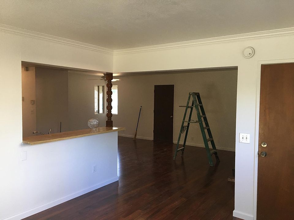 1st image of 1864 Woodglen Ln