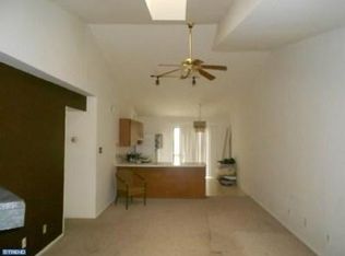 4460 Yorktown Pl, Mays Landing, NJ 08330