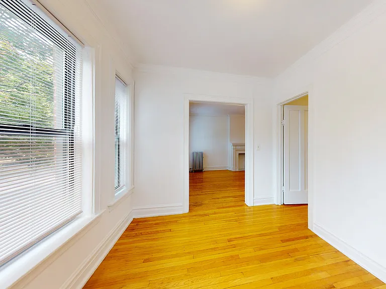 Dining/Living room