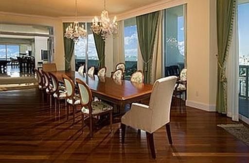 5th image of 4779 Collins Ave APT 4401