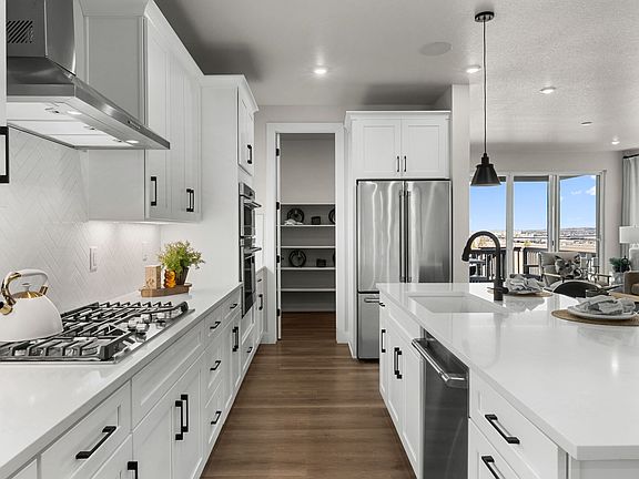 Kestrel at Tanterra by Trumark Homes in Parker, CO Nightingale Model Kitchen