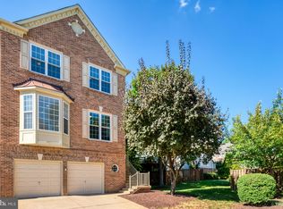 6850 Alicia Ct, Alexandria, VA 22310