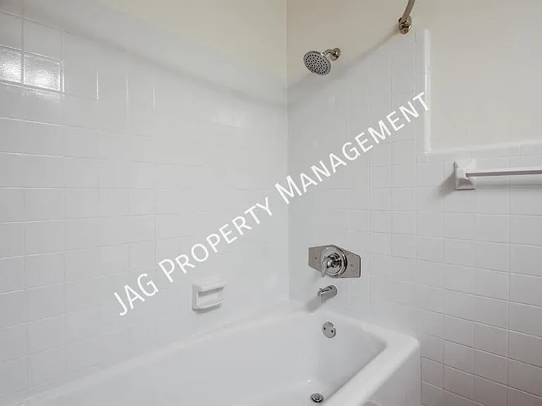 1426 Berrier St #4 — Photo 18