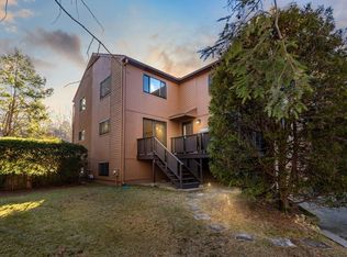 221 Leland Farm Rd UNIT 221, Ashland, MA 01721