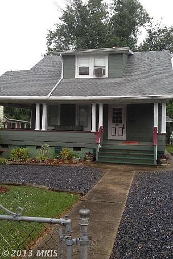 2nd image of 115 Ferndale Rd