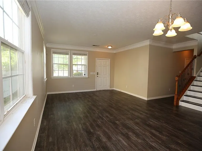 173 Parkmont Ct — Photo 25