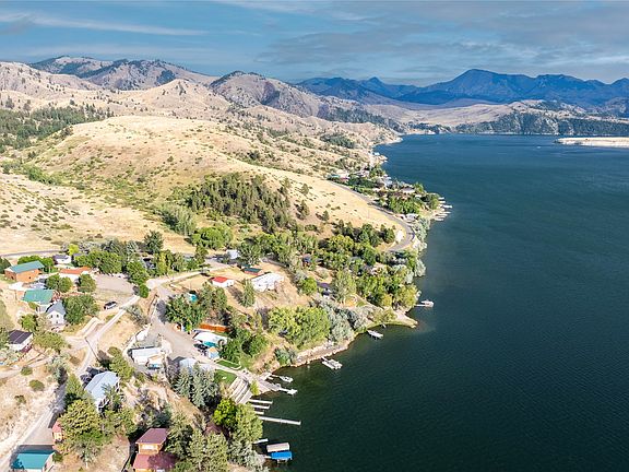 5th image of 1872 Beartooth Rd