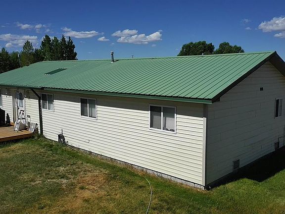 2nd image of 816 Main Street