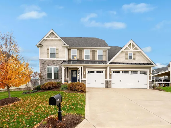 75 Falling Water Ln, Morgantown, WV 26508