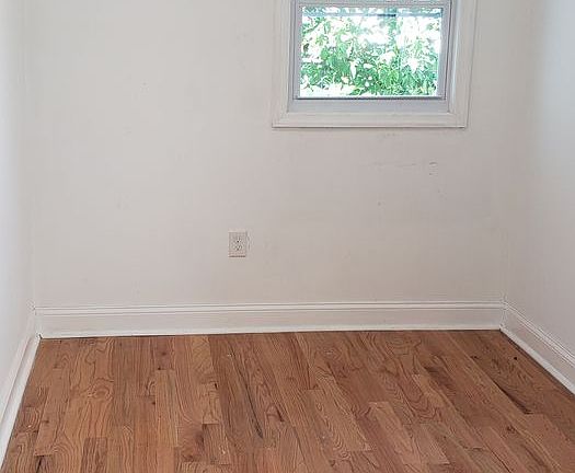 5th image of 608.5 Lareine Ave #Bh