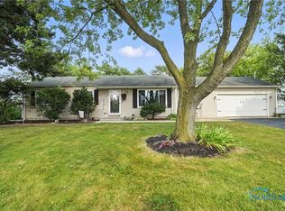 24818 Fort Meigs Rd, Perrysburg, OH 43551
