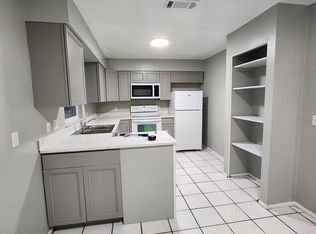 1084 Southdale Rd, Fort Myers, FL 33919