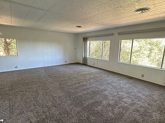 4th image of 20711 Lower Hillview Dr