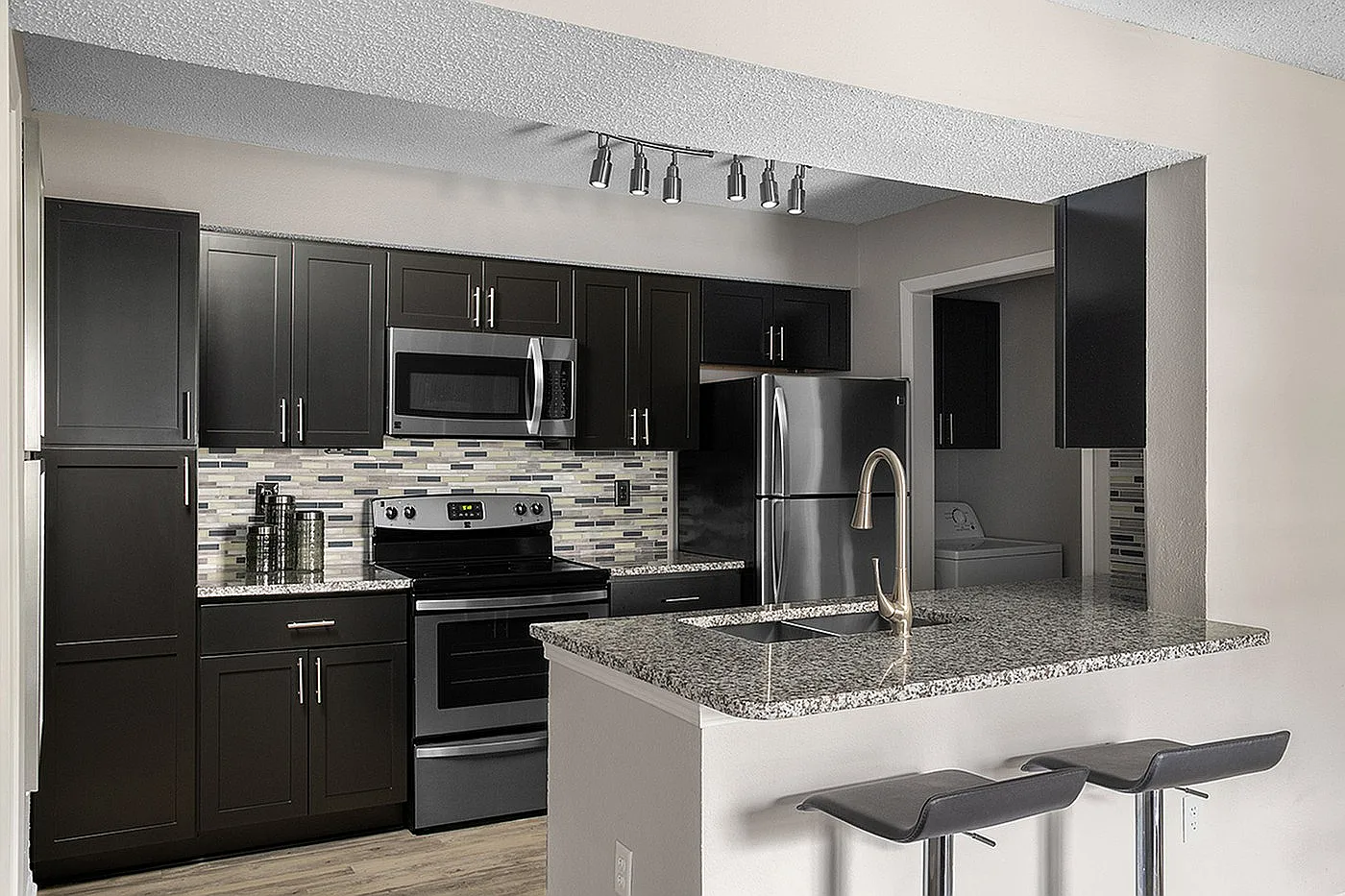 Anson at the Lakes — Photo 1