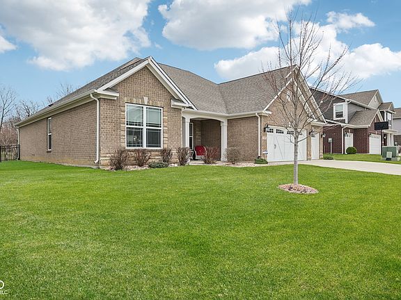 3rd image of 7167 Birch Leaf Dr