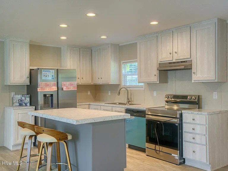1118 Old Tar Landing Rd #D — Photo 12