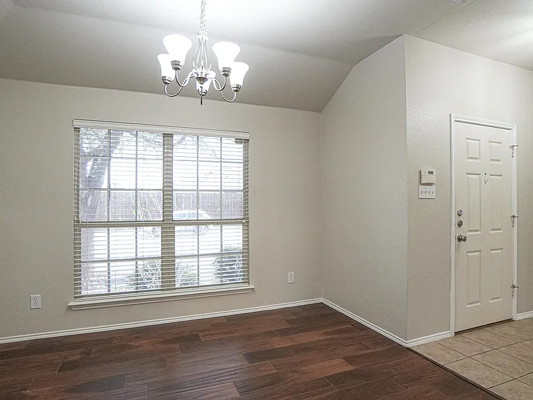 2161 Teagle Dr — Photo 14