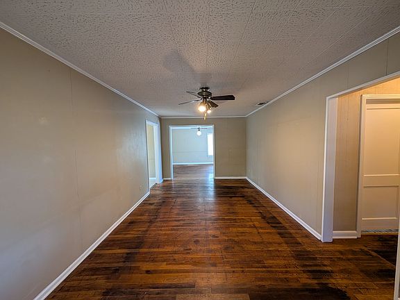 3rd image of 1269 S Academy Ave